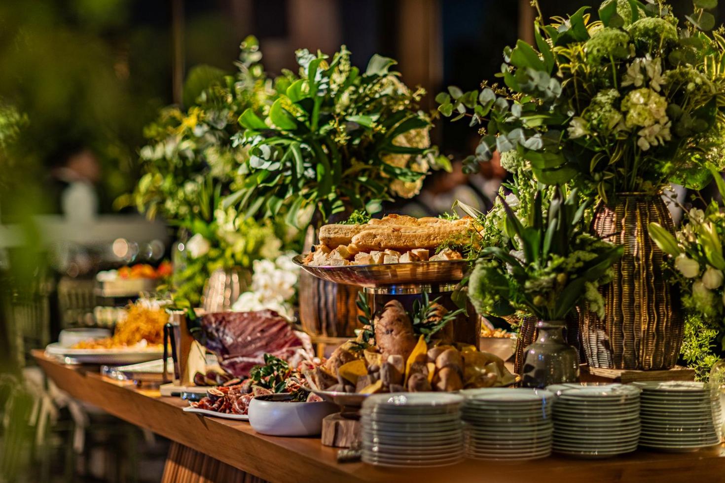 Elegant Buffet